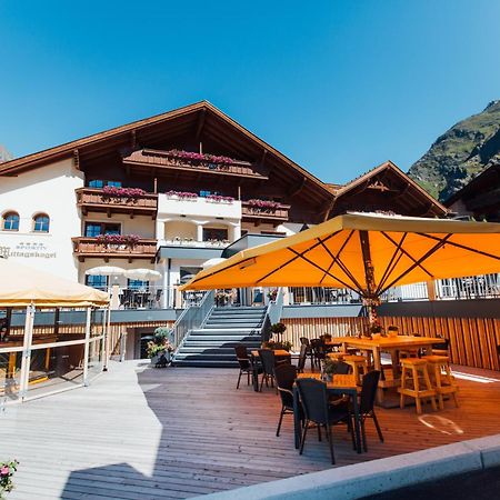 Hotel Mittagskogel Pitztal Sankt Leonhard im Pitztal Esterno foto