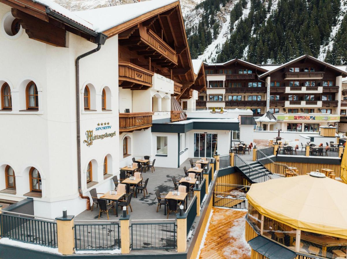 Hotel Mittagskogel Pitztal Sankt Leonhard im Pitztal Esterno foto